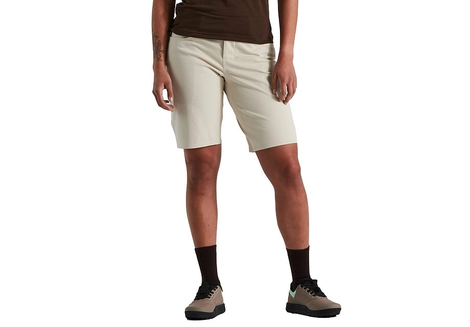 adv short wmn white mountains xs