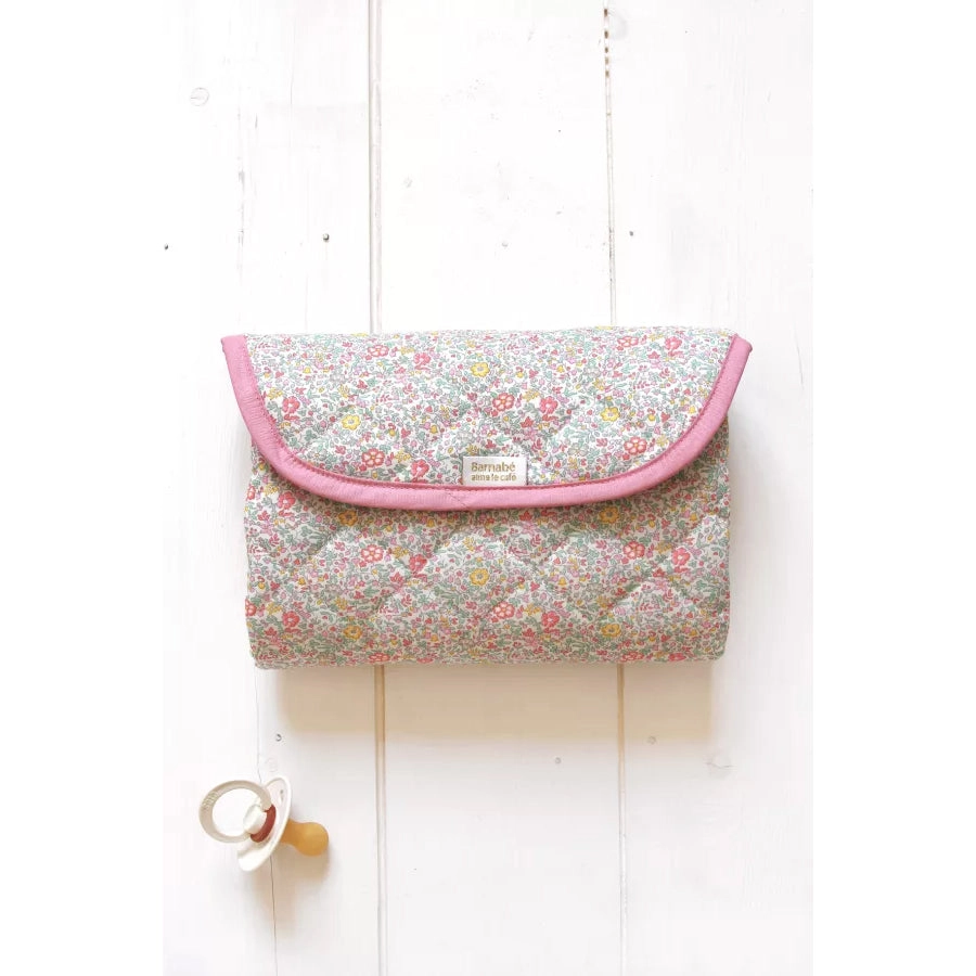 Barnabe aime le café Changing Mat Paloma 67 x 42 cm