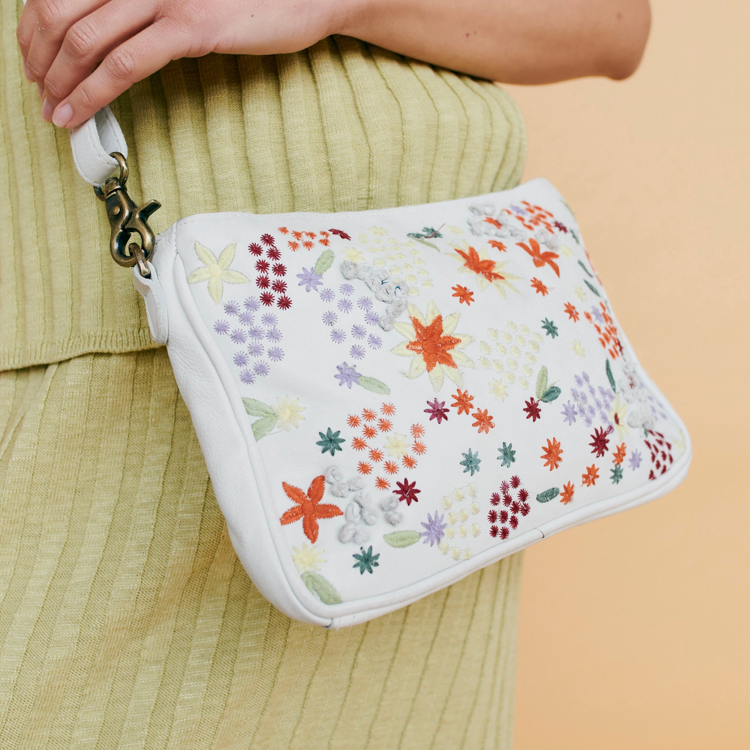 Meadow (sm) Crossbody